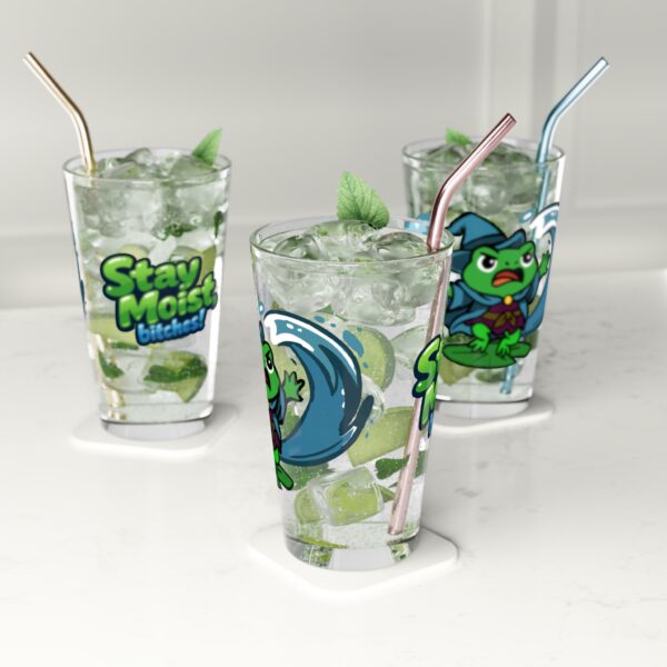 Wizard Frog Pint Glass — 16oz Cute Fantasy Drinking Glass